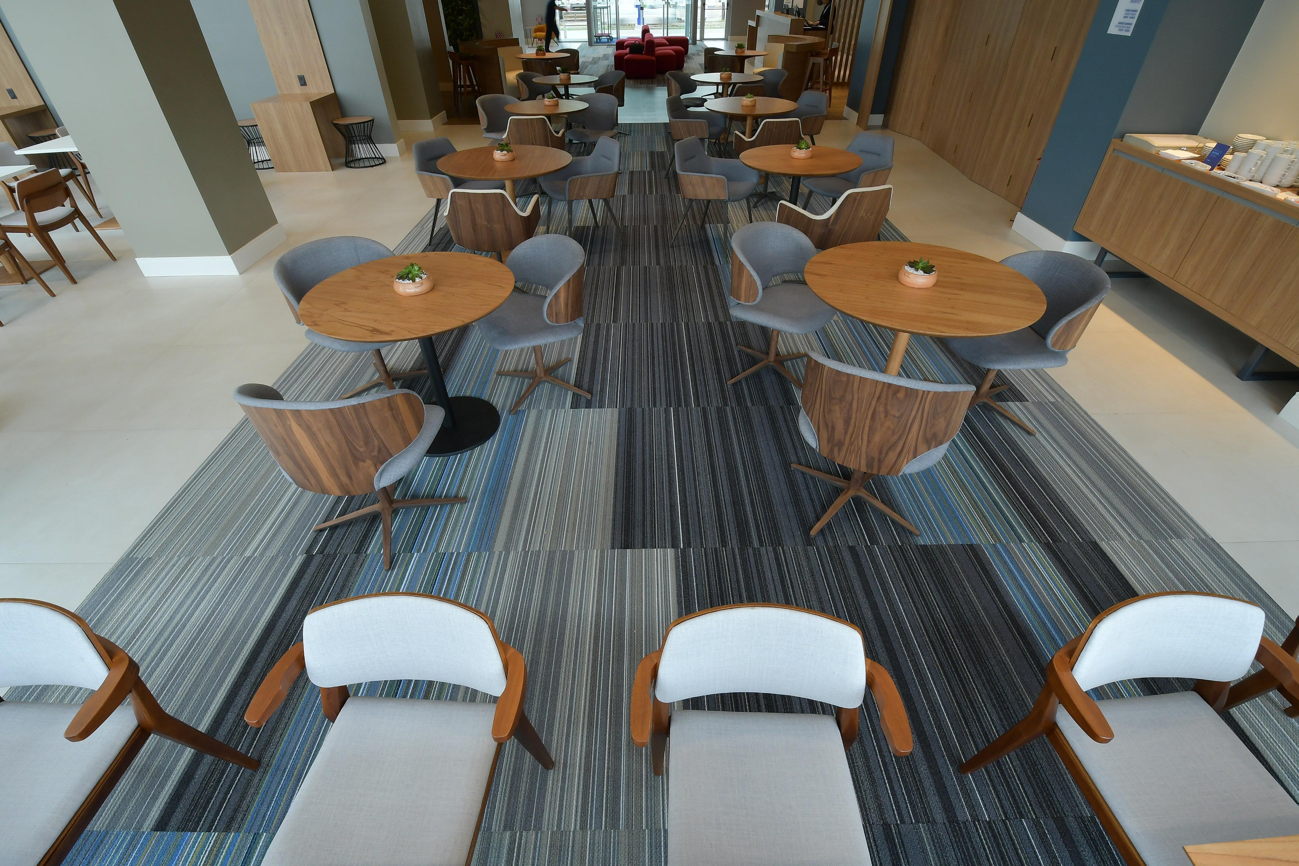 Holiday Inn Express Asuncion Aviadores By Ihg Exteriér fotografie
