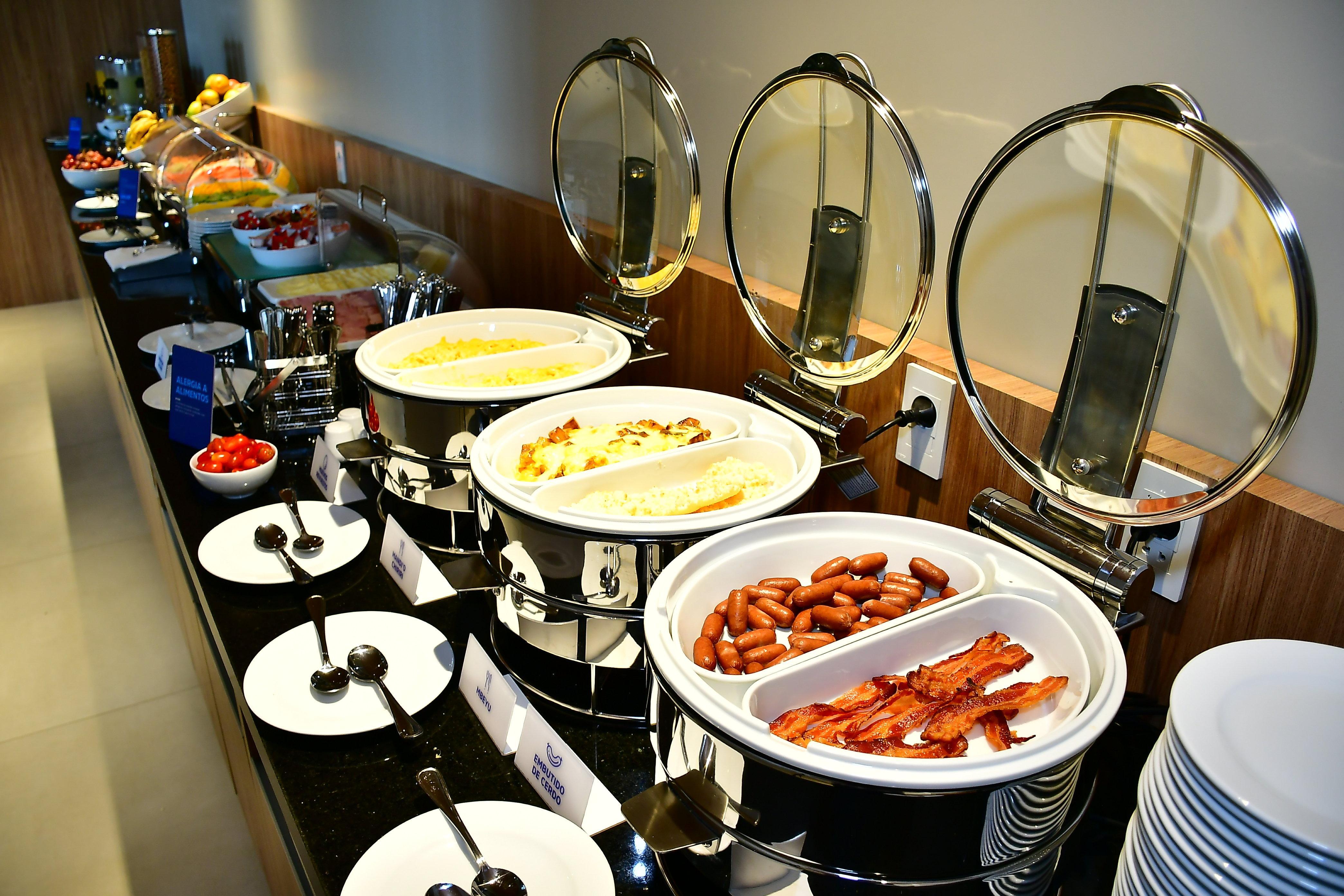 Holiday Inn Express Asuncion Aviadores By Ihg Exteriér fotografie