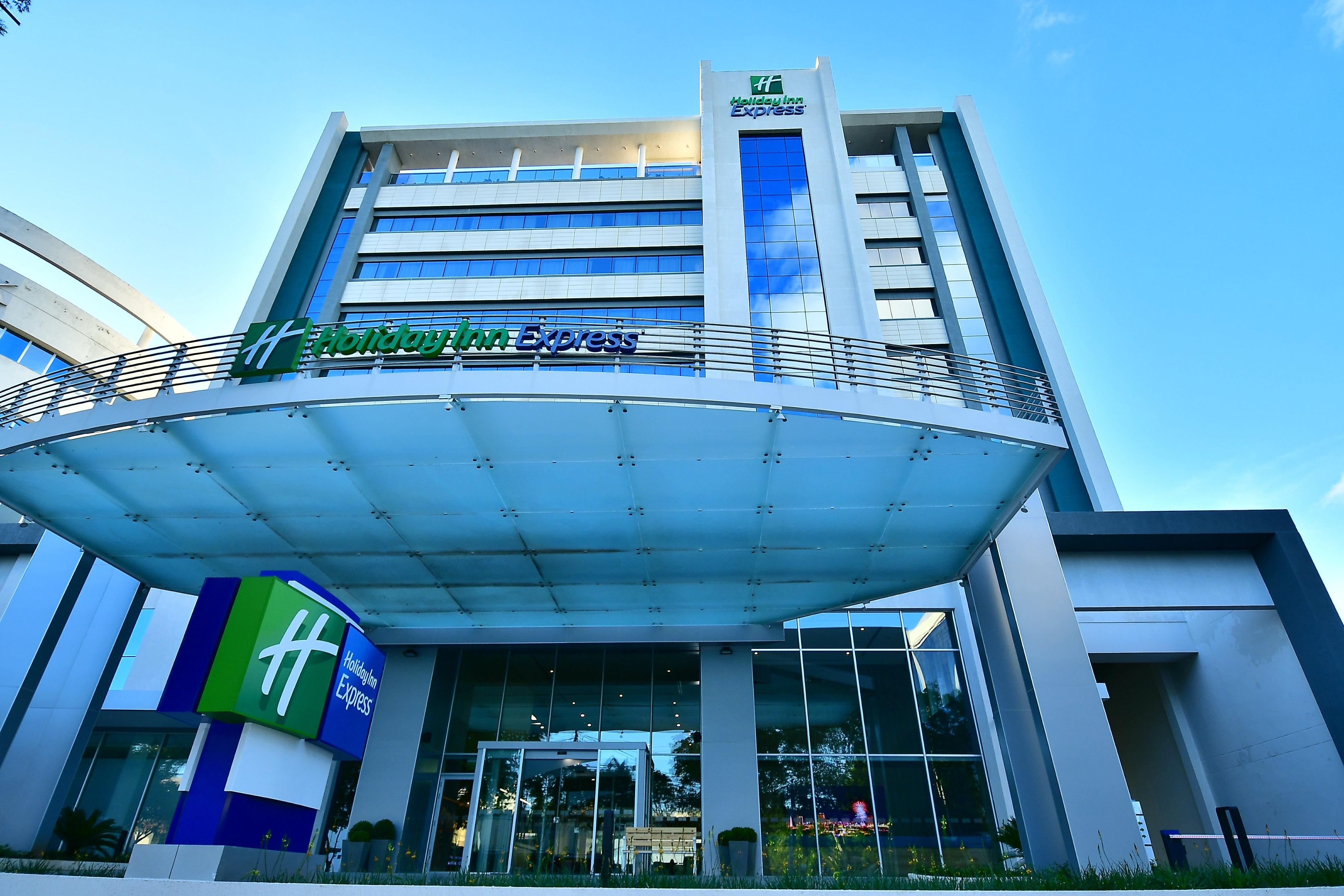 Holiday Inn Express Asuncion Aviadores , An Ihg Hotel Exteriér fotografie