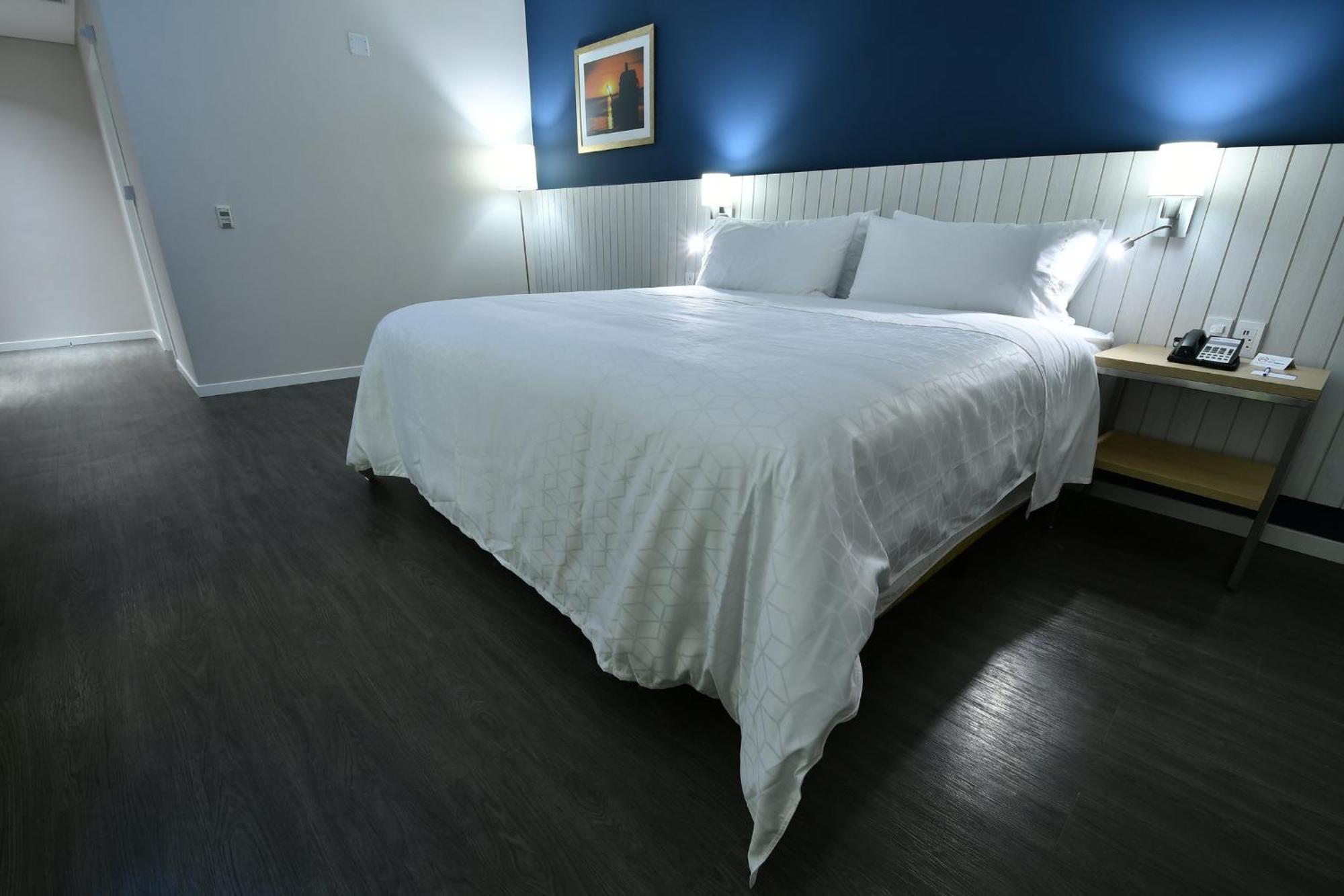 Holiday Inn Express Asuncion Aviadores By Ihg Exteriér fotografie