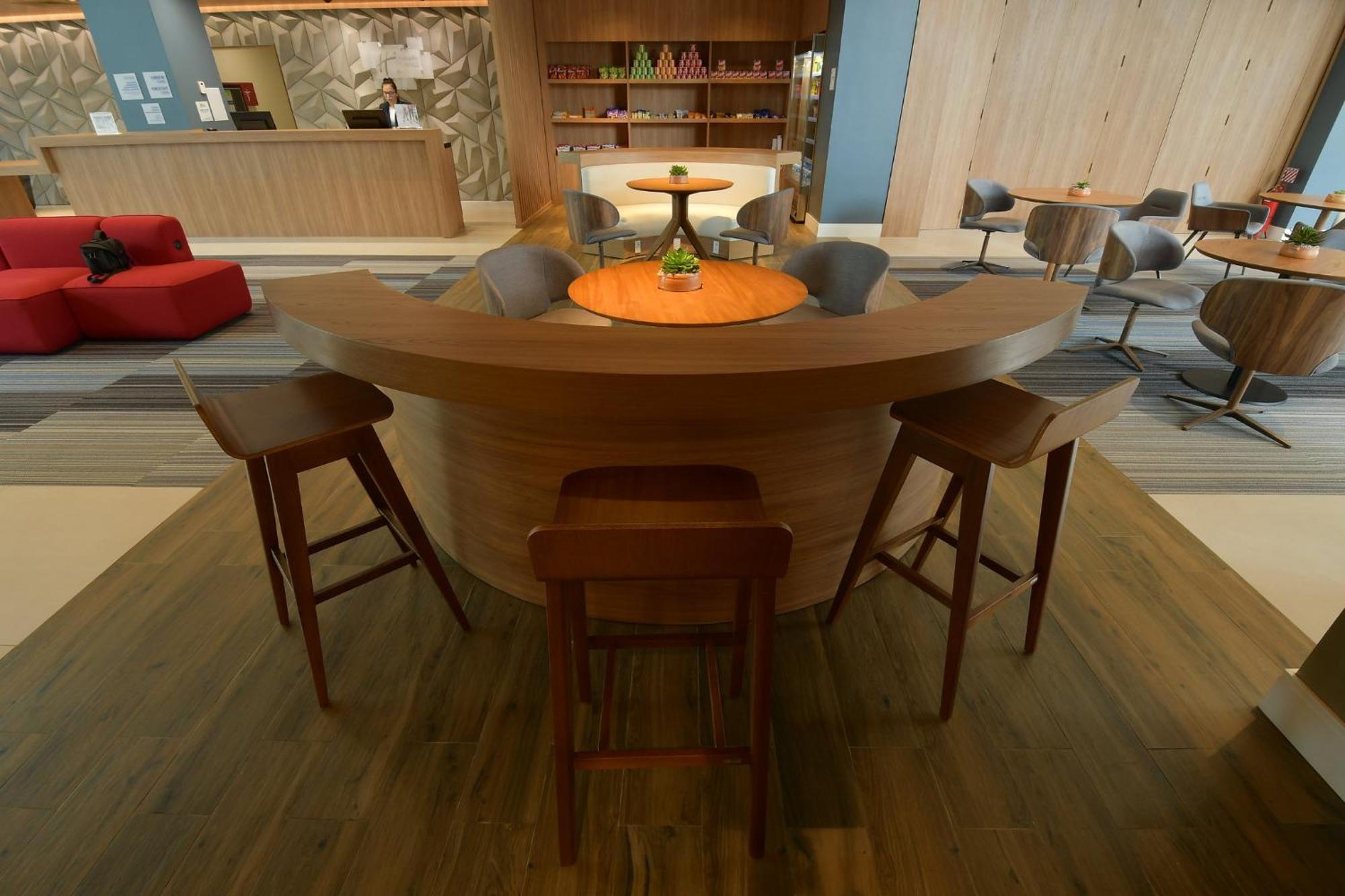 Holiday Inn Express Asuncion Aviadores By Ihg Exteriér fotografie